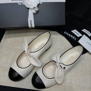 ✨Chanel Women's Black and White Shoes